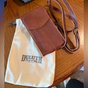 Duluth Trading Co Authentic Leather Crossbody Phone Case